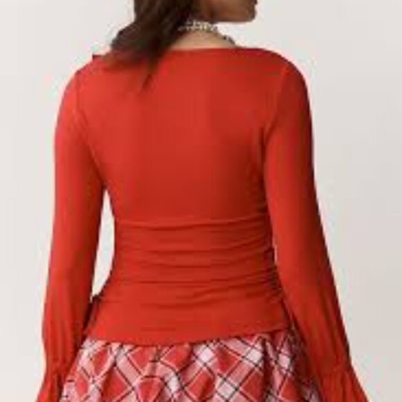 Maeve Long Sleeve Scoop-Neck Ruched top - Picture 3 of 4